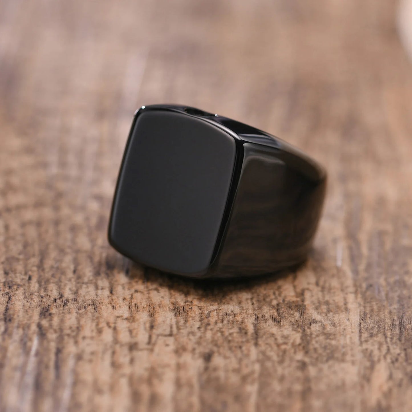 Элегантное черное кольцо для кремации для праха - для мужчин